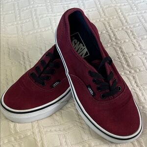 Vans Classic Unisex Canvas Sneakers - Burgundy and Black Men’s Size 4.5